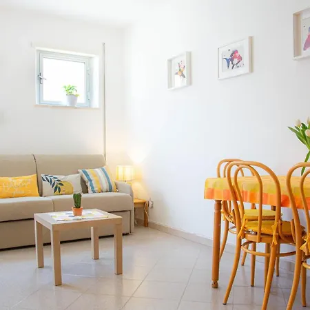 Casa Guendy, Centralissimo Bilocale Wifi - A/c * Cala Gonone