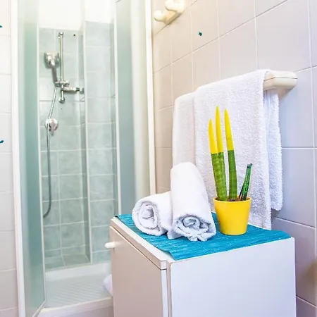 Apartment Casa Guendy, Centralissimo Bilocale Wifi - A/c Cala Gonone